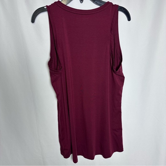 Athleta Women’s Crimson Activewear Tank Top size M Red Burgundy great condition - Picture 3 of 5